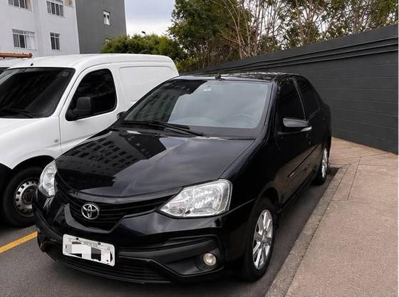 TOYOTA ETIOS 1.5 XLS SEDAN 16V FLEX 4P AUTOMÁTICO